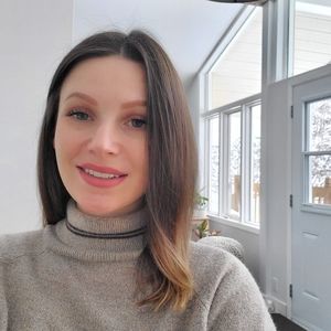 Meet your Posher, Ève